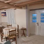 Traditional Stone House-ideal For Families 別荘 *