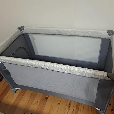 Traditional Stone House-ideal For Families Semesterbostad